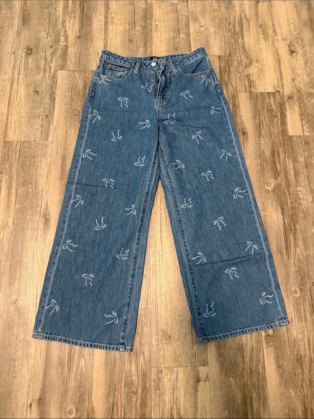 GAP Blue Wide-Leg Embroidered Jeans
